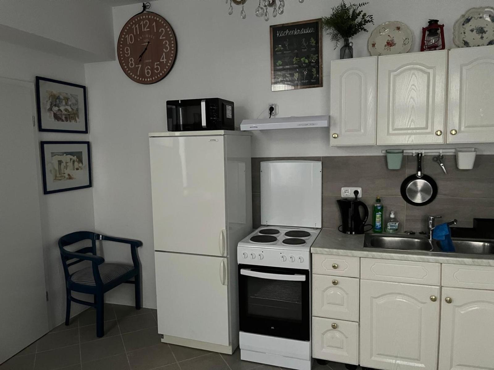 Muller'S Residenz - Self Check In Apartment Цвикау Екстериор снимка
