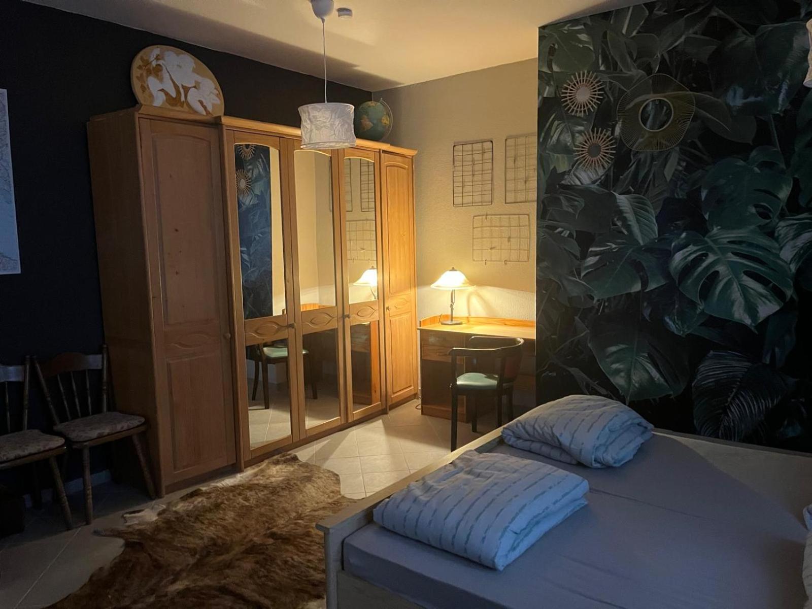 Muller'S Residenz - Self Check In Apartment Цвикау Екстериор снимка